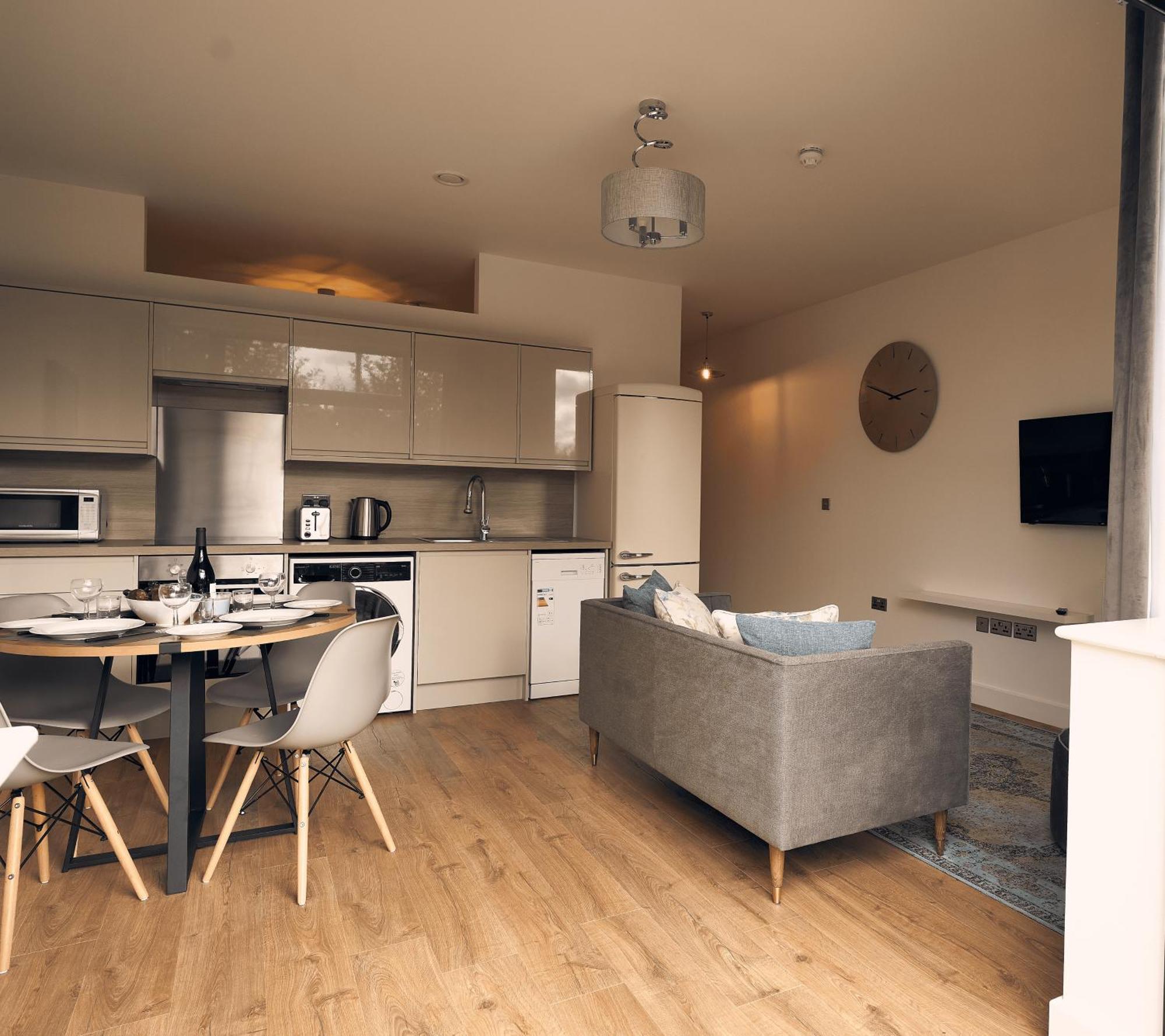 Herongate Apartment